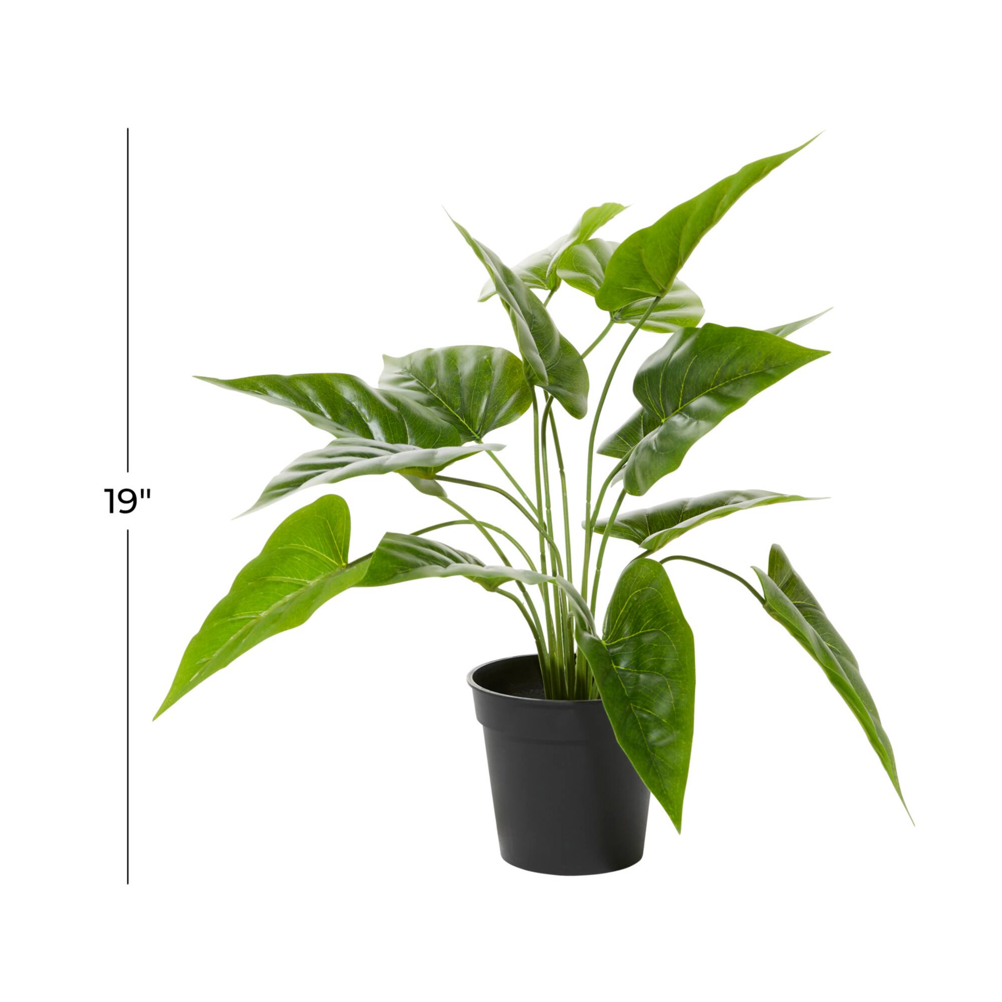 Green Plastic Traditional Artificial Foliage, 17" x 21" x 17"